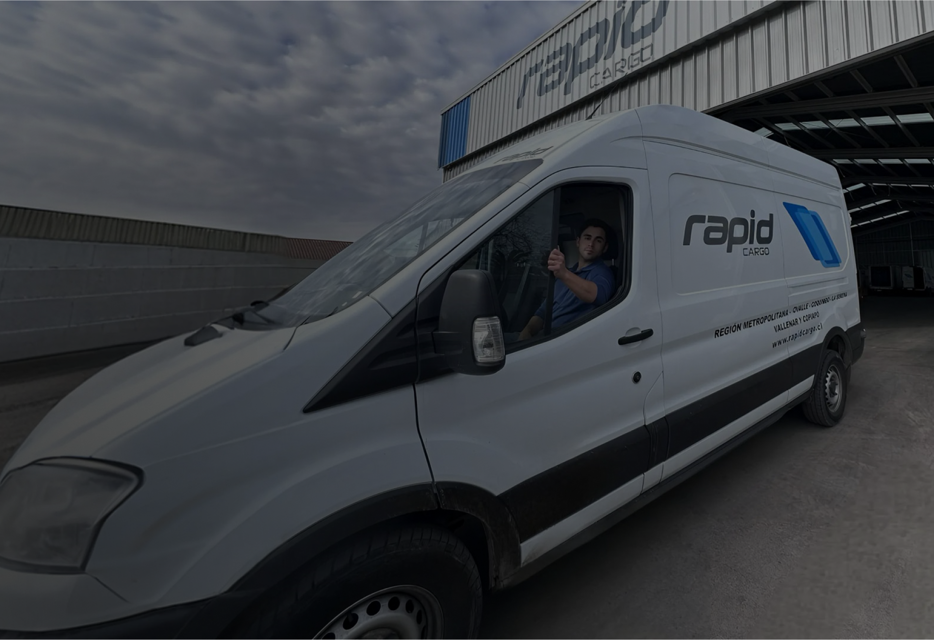 RapidCargo Background